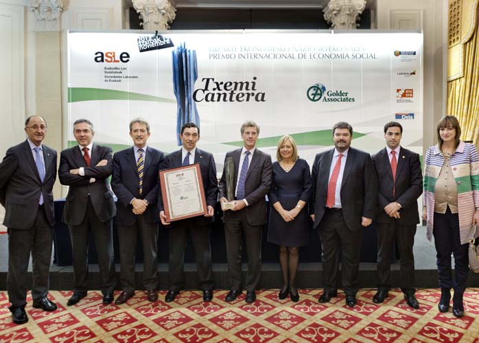 Golder Associates recibe el Premio Internacional de Economía Social “Txemi Cantera” 2013