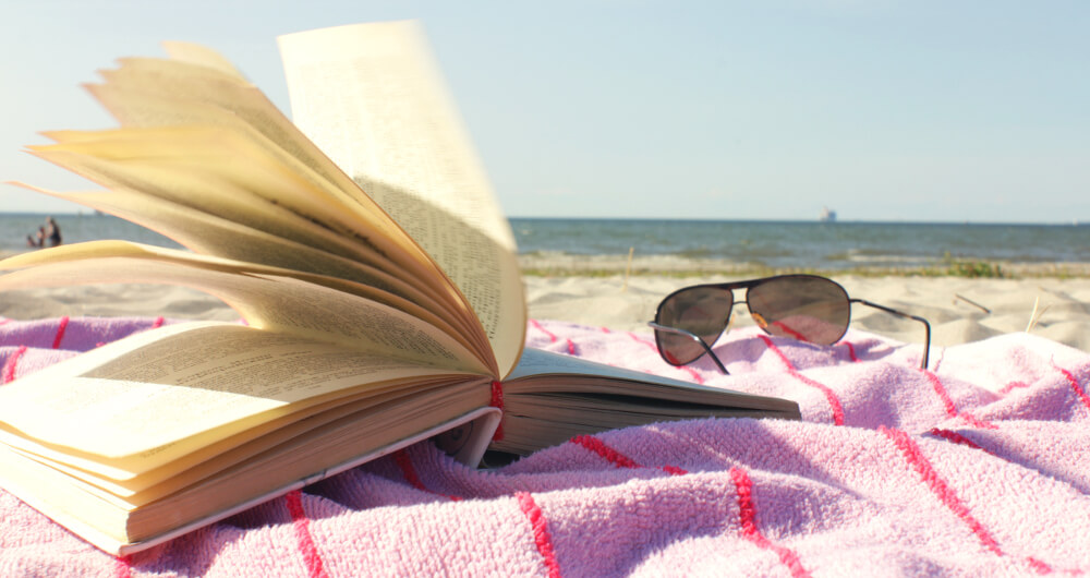 Cinco libros que te recomendamos para leer este verano